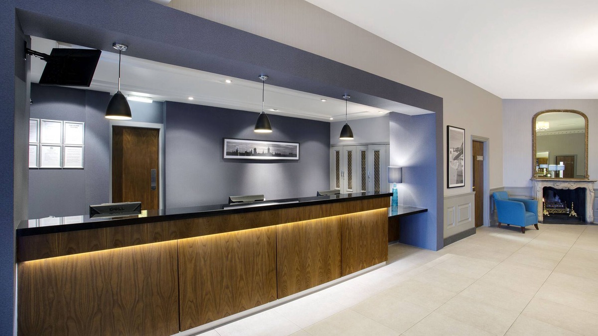 Dyce Hotel | Leonardo Hotel and Conference Venue Aberdeen Airport