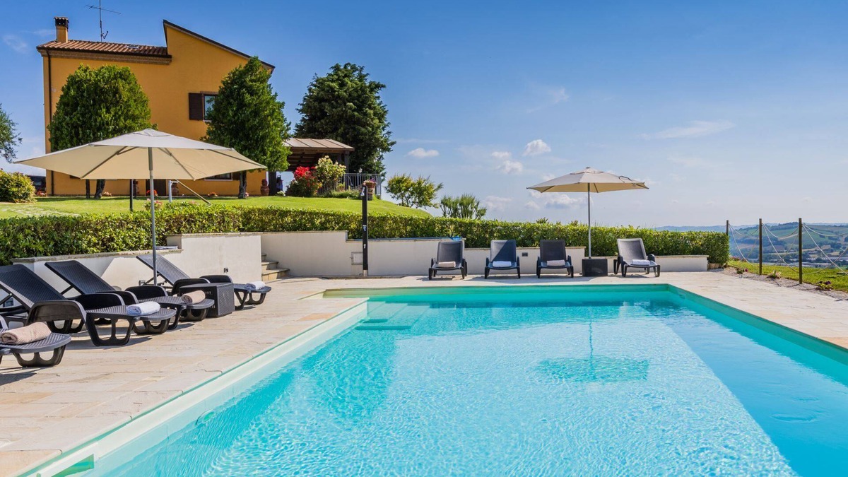 Corinaldo Villa | Leondina Country House with pool and panoramic view in Corinaldo, a heaven of peace in the Marche co