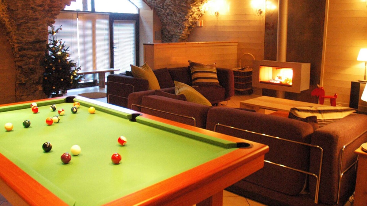 Venosc Ski Chalet | LES 2 ALPES/VENOSC : Le Lodge ★ SAUNA ★ BILLARD ★ SWIMMING POOL (summer) ★ 5 rooms