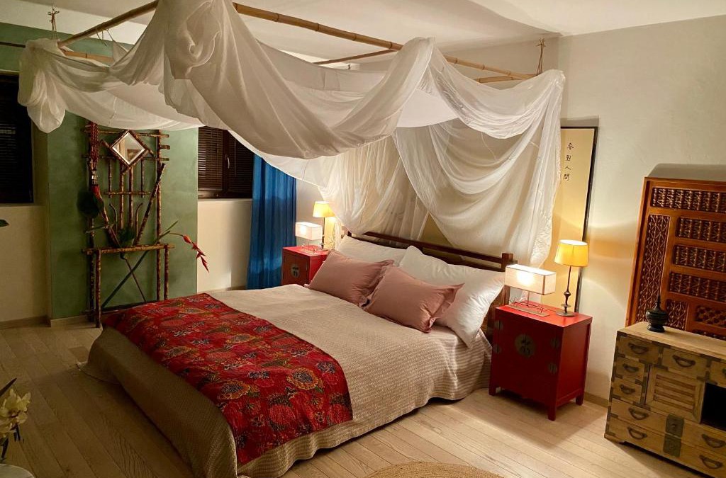 Areuse Bed & Breakfast | Les 3 Coeurs - Chambres chez charmants habitants