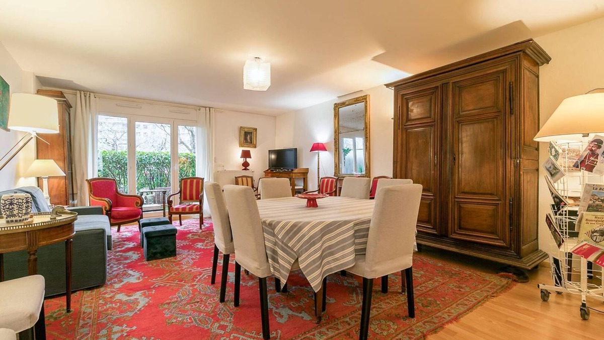 Talant Apartment | Les 4 horizons- Appartement avec jardin privatif -SR Loc
