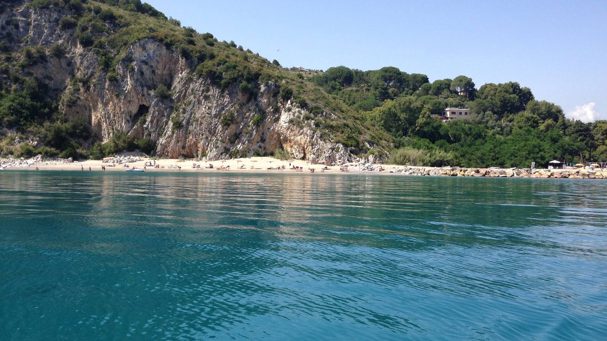 Centola Apartment | Les amis; house not far from the sea