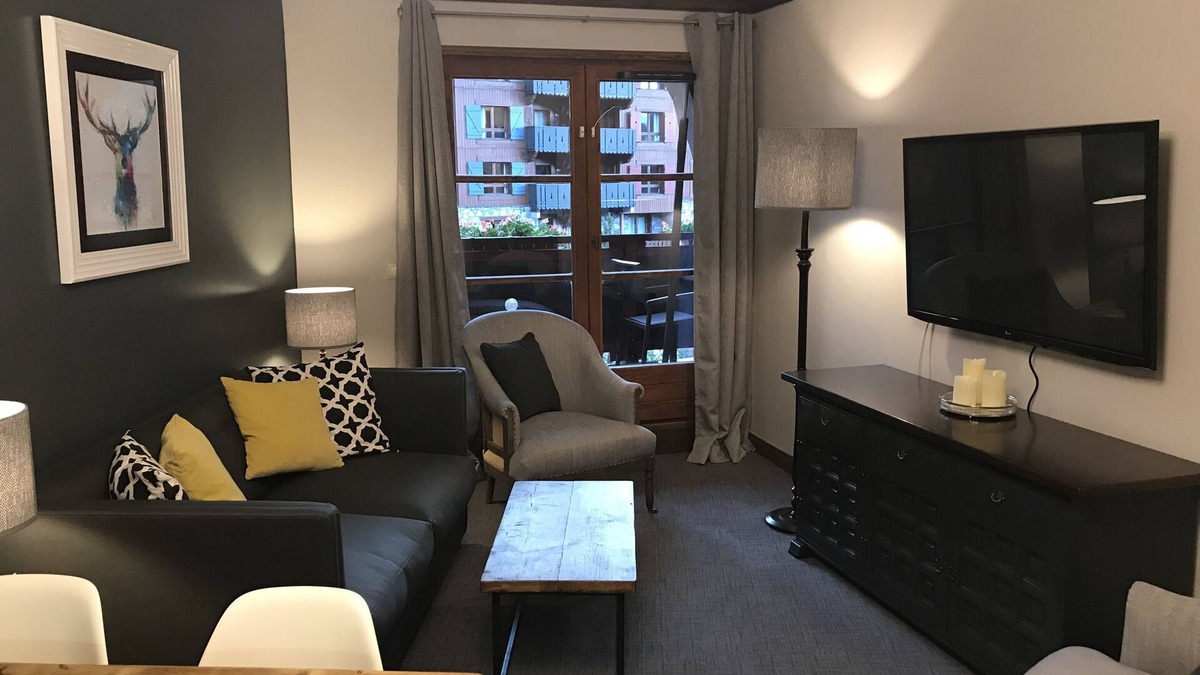 Arc-1950 Apartment | Les Arc 1950 ski-in ski-out Spacious Modern 1 Bed (comfortably sleeps 5)