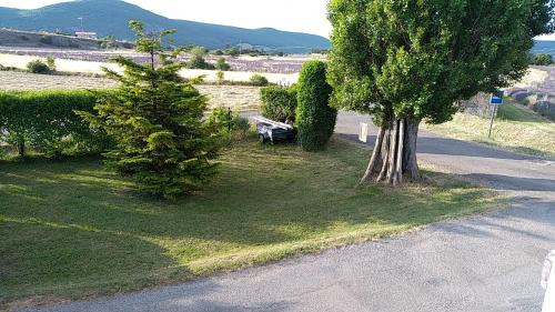 La Rochegiron Bed & Breakfast | Les bois rouges