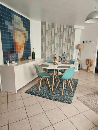 Chigny-les-Roses Apartment | Les Bulles au Féminin