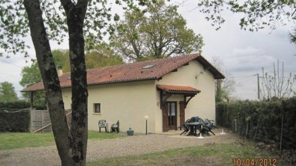 Eugenie-les-Bains House | Les Chênes 2: a green setting