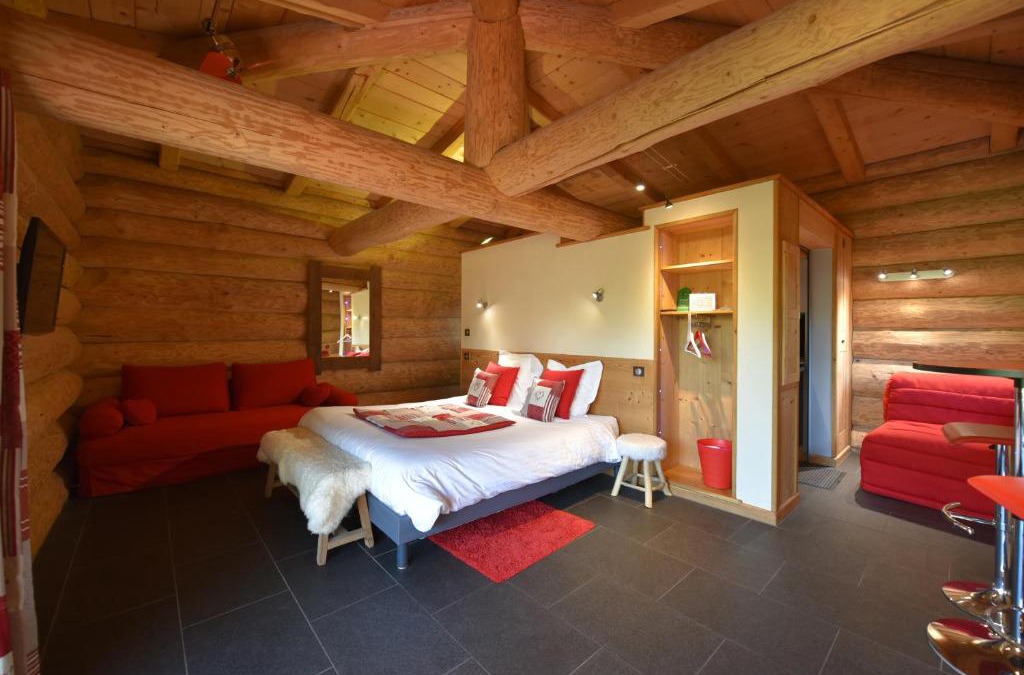 Chazey-sur-Ain Ski Chalet | Les Chalets de Maramour