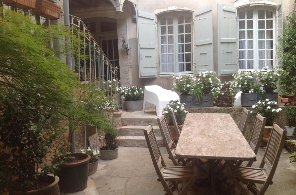 Lectoure Bed & Breakfast | Les Chambres de L'Horloge