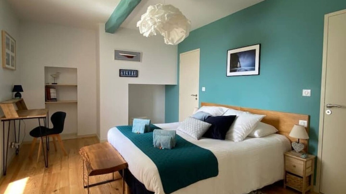 Sepx Bed & Breakfast | Les Chambres des 3 Chouettes - Normandy room