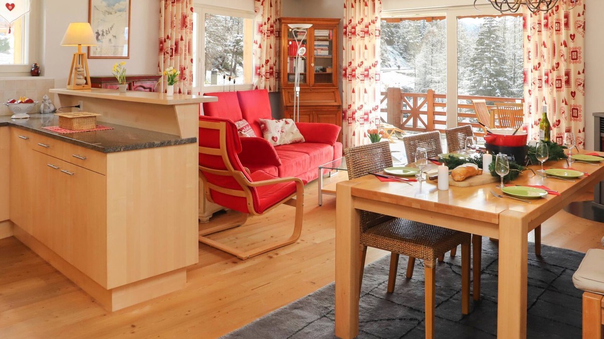 Champex-Lac Apartment | Les Combins apt. 23 by Interhome
