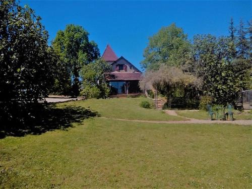 Sainte-Alvere House | Les Coustilles