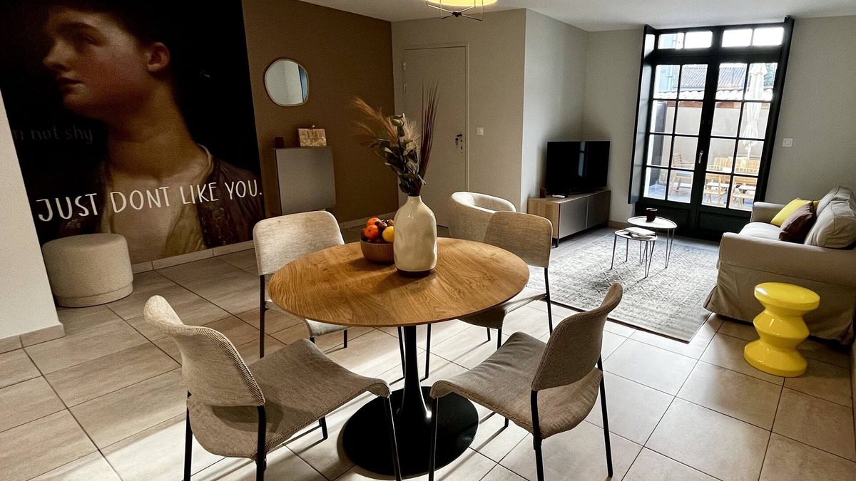 City of Carcassonne Apartment | Les demoiselles de la tour with terrace