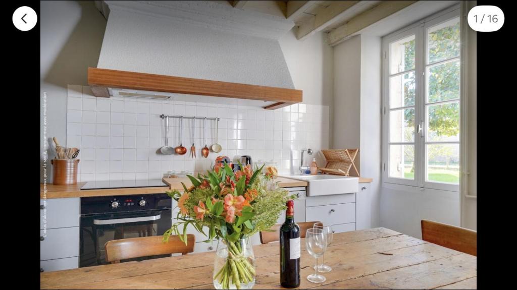 Doulezon House | Les deux magnolias