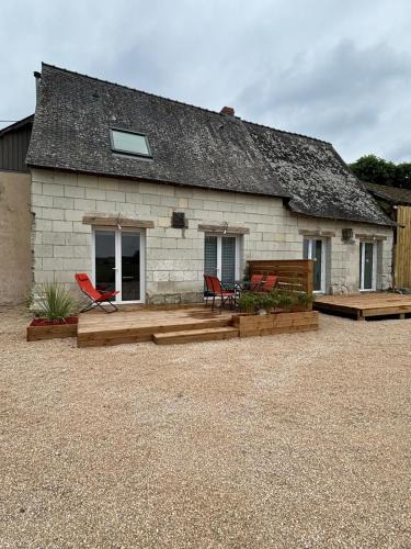 Gennes-Val-de-Loire House | les deux tilleuls