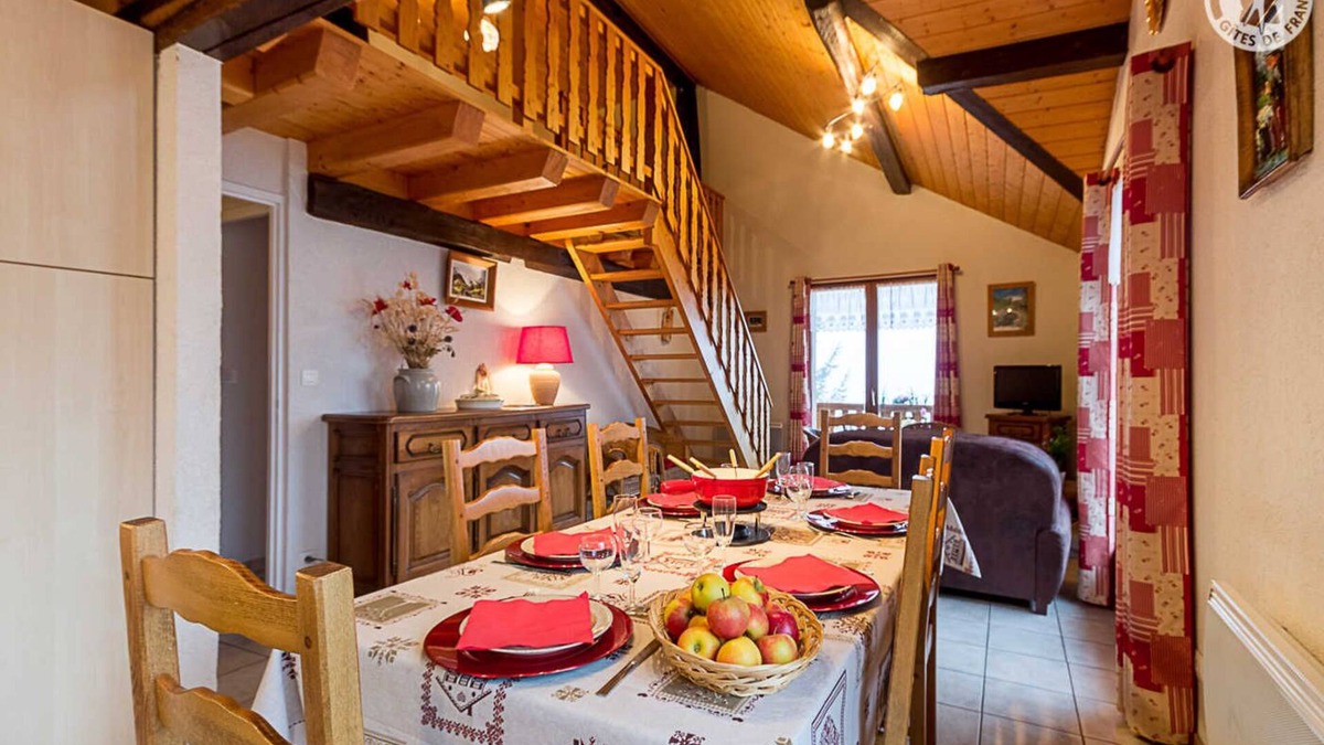 Montaimont House | LES Diablotins - St-francois-longchamp