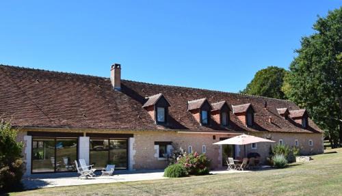 Clere-du-Bois Villa | Les Essarts pour 10+6 personnes sur 2 maisons