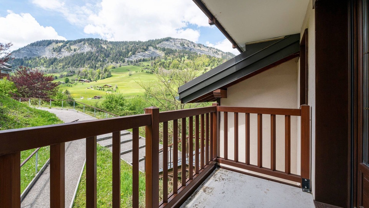 Flumet Apartment | Les Evettes - Appt vue montagne