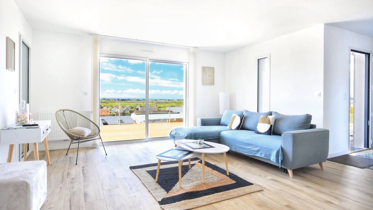 St-Georges-de-la-Riviere House | Les Euphorbes - Charmante maison avec vue mer