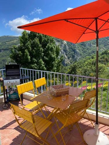 Bouyon Bed & Breakfast | Les Gîtes de Bouyon