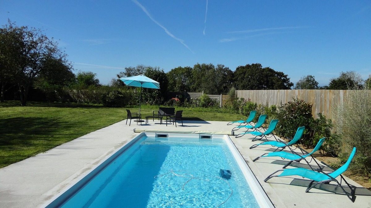 Cricqueville-en-Bessin House | Les Grandes Landes - Piscine privée - Grand jardin