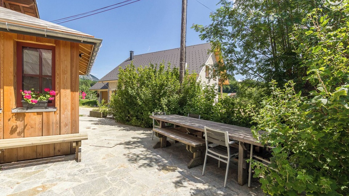 Entremont-le-Vieux House | LES GRANGES - ENTREMONT LE VIEUX