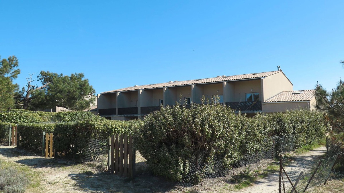 Carcans Plage Apartment | Les Hameaux de l'Océan 22 by Interhome
