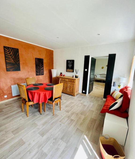 Saint-Cernin-de-Labarde Apartment | Les Hirondelles