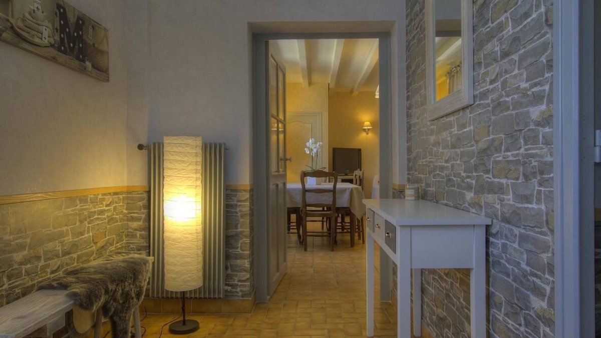 Beny House | Les Hirondelles - Beny