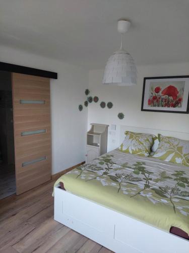Laquenexy House | Les hirondelles
