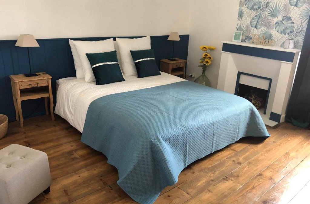 Puyoo Bed & Breakfast | Les Hirondelles