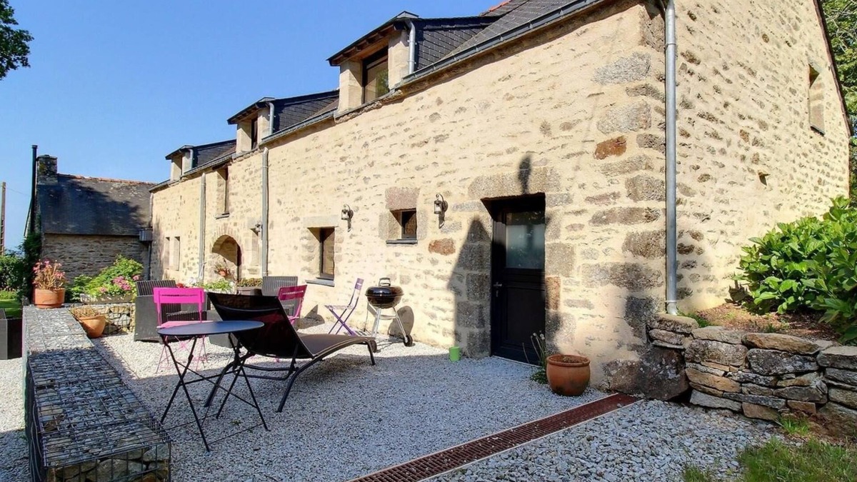 Sulniac House | Les Hortensias - SULNIAC