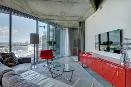 Saint-Jean-Baptiste Apartment | Les Immeubles Charlevoix - Le 760-612