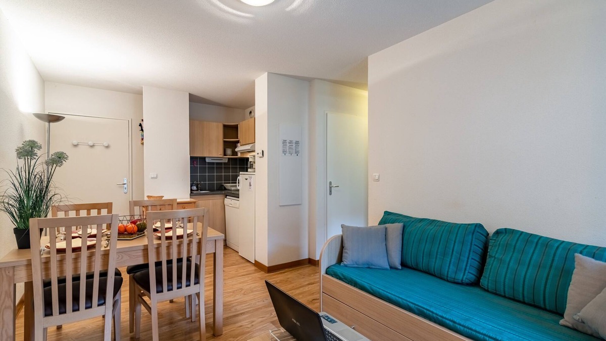 Bagneres-de-Luchon Apartment | Les Jardins de Ramel - Apt proche des pistes avec Wifi