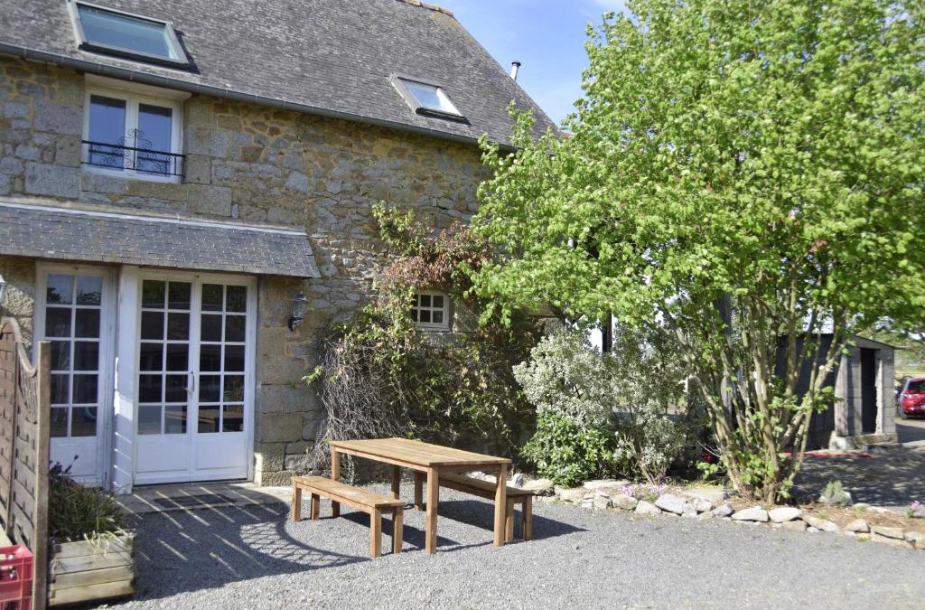 Saint-Ouen-La-Rouerie House | Les jardins des coccinelles