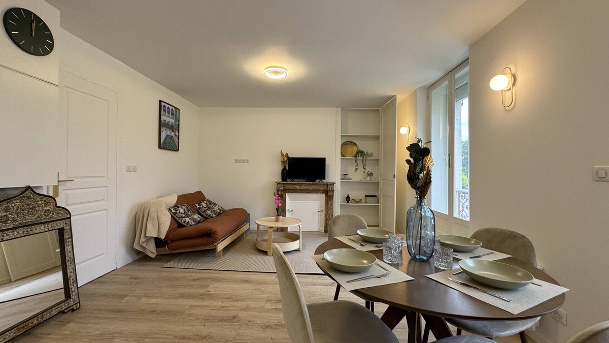 Maillets - Bellevue Apartment | Les lys bleus - 4pers - Rêve au Mans