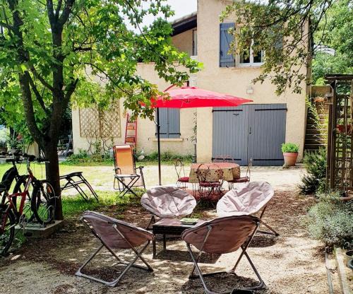 La Celle-sous-Gouzon Apartment | Les Marronniers Charmant petit appartement a La Tour d'Aigues Vaucluse