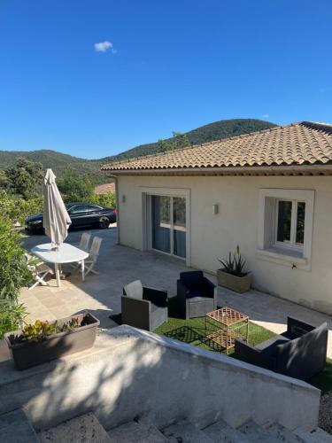Sainte-Maxime Apartment | Les Néfliers