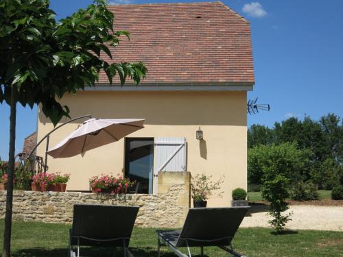 Montignac House | Les PETITES PIERRES DE PEYROUSSELLE