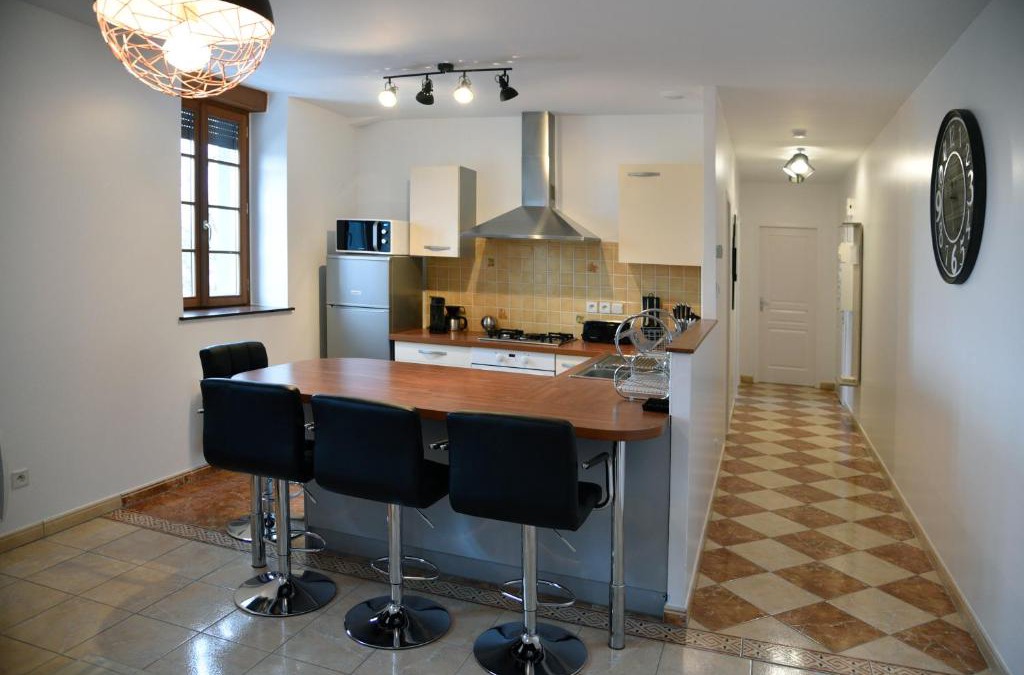 Luxeuil-les-Bains Apartment | Les pieds dans l'eau,la tête dans les nuages