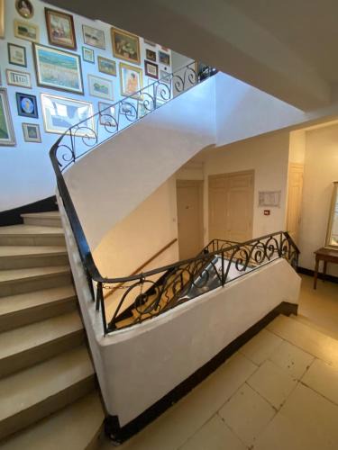 Montfaucon-en-Velay Hotel | Les Platanes