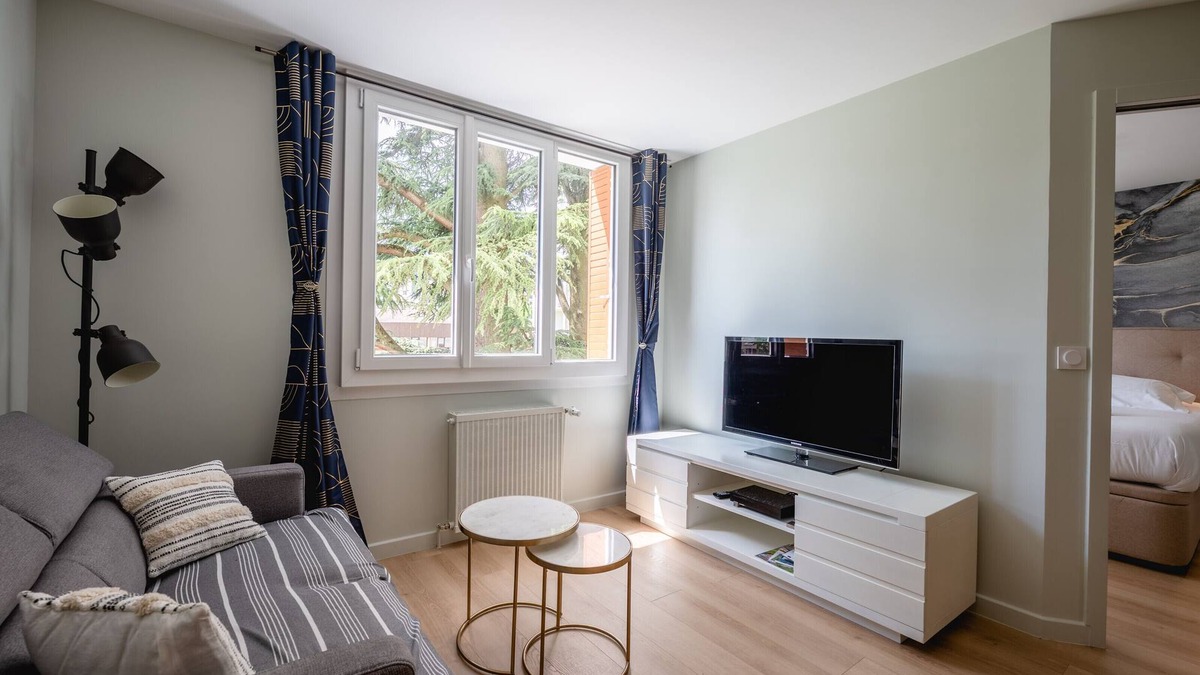 Annecy-le-Vieux Apartment | Les Pommaries - Calm T2 near the Lake