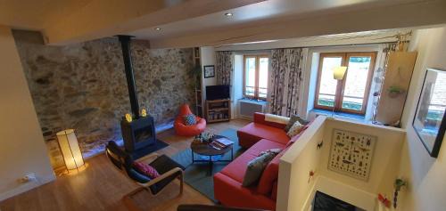 Montaillou House | Les Quatre Saisons