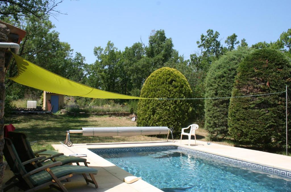 Saint-Etienne-de-Gourgas Bed & Breakfast | Les Rochers