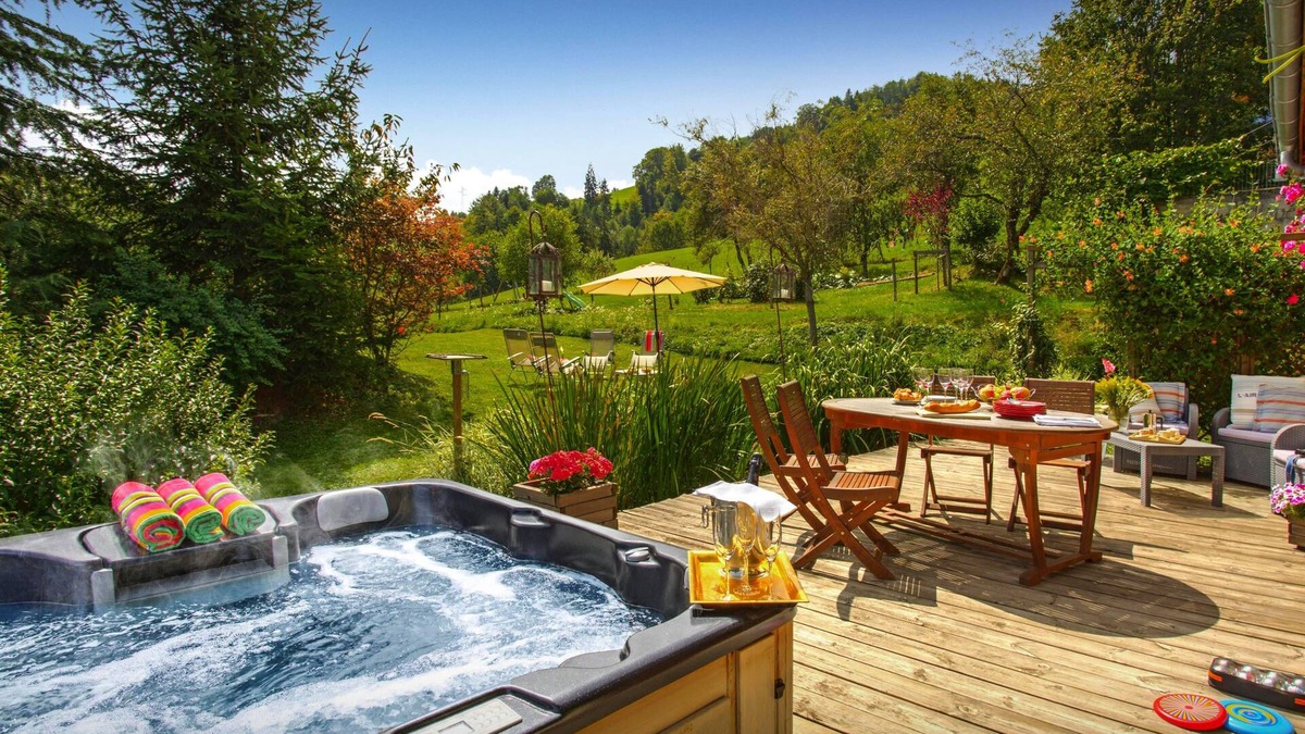 Thones Ski Chalet | Les Roses des Alpes - luxury mountain break, views & spa - OVO Network