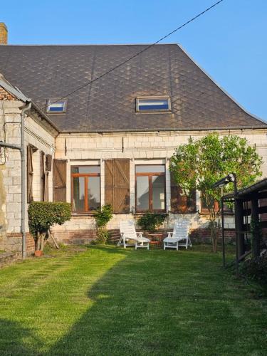 Mailly-Maillet House | Les Roses du Souvenir