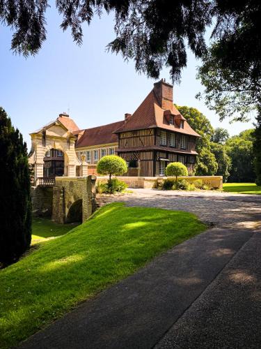 Le Breuil-en-Auge Villa | Les Suites Château du Breuil Normandie