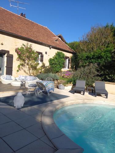 Tourtoirac Bed & Breakfast | LES TALOCHES