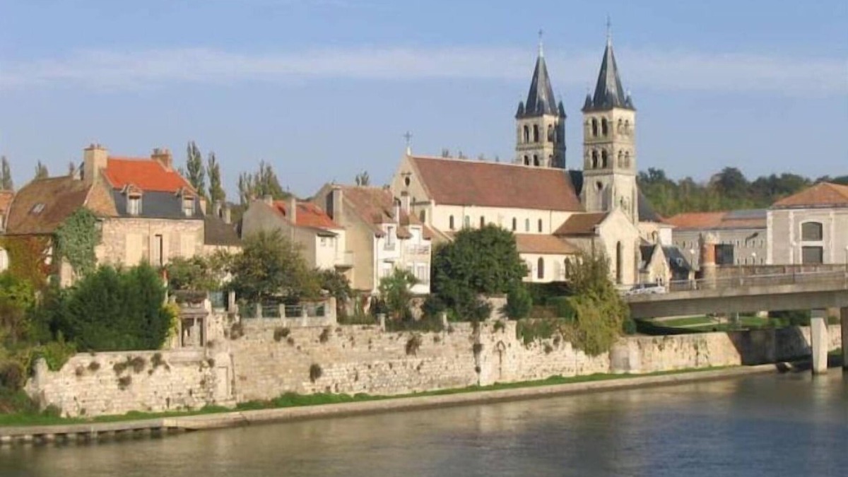 Melun Apartment | Les Toits D'ambroise