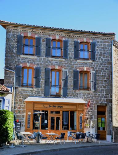 Saint-Didier-sur-Rochefort Hotel | Les Trois Temps