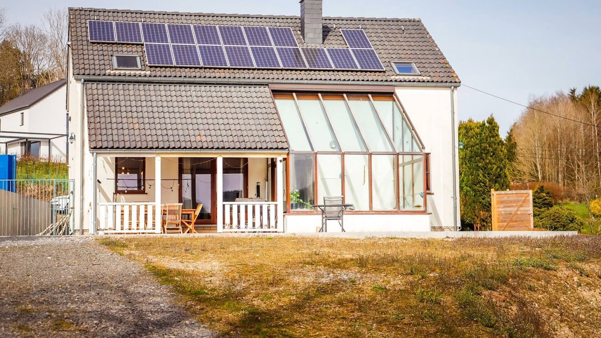 Lierneux House | Les Villettes in the Ardennes with a garden